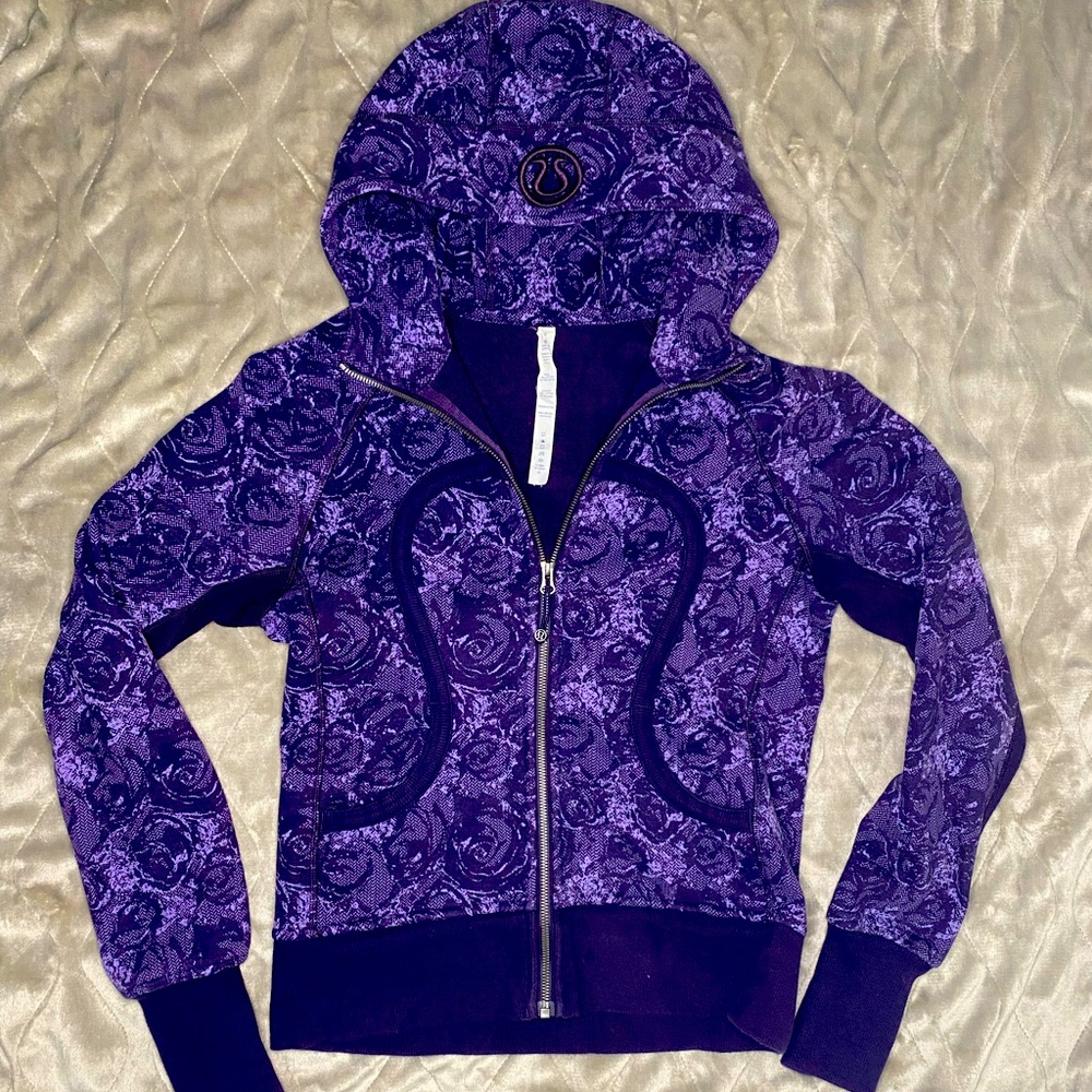 Lululemon Scuba Sweater Size 8
